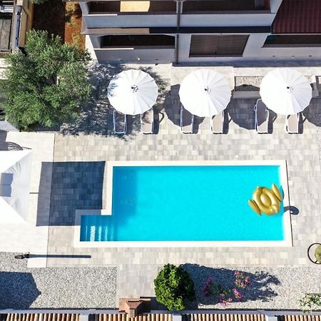 Apartment Nina With Private Pool Nova Vas  Luaran gambar